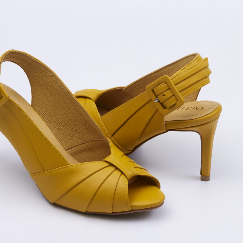 Pleat - Image 7
